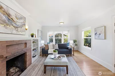 1709 N 35th Street, Seattle, WA 98103 - Photo 6