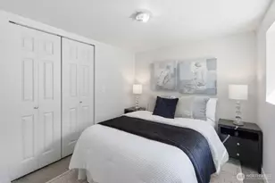 1709 N 35th St, Seattle, WA 98103 - Photo 28