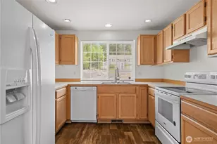 13716 21 Ave E, Tacoma, WA 98445 - Photo 10