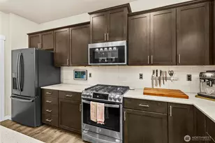 15415 201st Ave E, Bonney Lake, WA 98391 - Photo 10