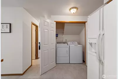 808 13th Street SE #E, Puyallup, WA 98372 - Photo 14