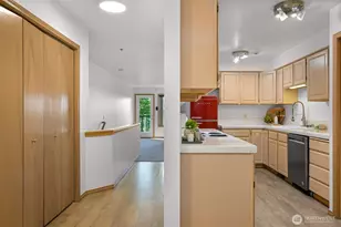 705 N State St, Bellingham, WA 98225 - Photo 10