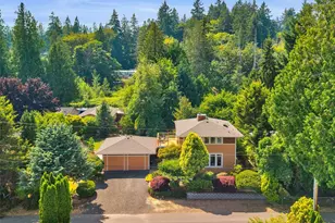 19061 Harris Ave NE, Suquamish, WA 98392 - Photo 2