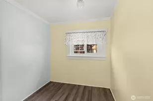 1131 J St, Centralia, WA 98531 - Photo 10