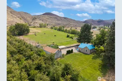 31952 A Highway 97, Tonasket, WA 98855 - Photo 34