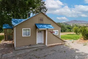 31952 A Hwy 97, Tonasket, WA 98855 - Photo 2