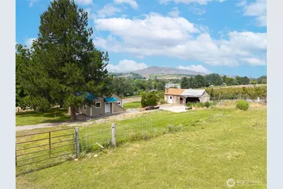 31952 A Highway 97, Tonasket, WA 98855 - Photo 28