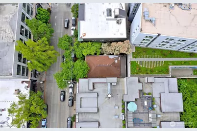 1210 E Pine Street, Seattle, WA 98122 - Photo 16
