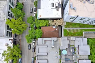 1210 E Pine St, Seattle, WA 98122 - Photo 16