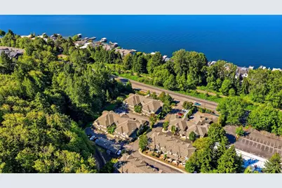 3500 E Lake Sammamish Parkway SE #3-103, Sammamish, WA 98075 - Photo 2