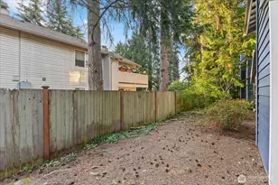 21904 56th Ave W, Mountlake Terrace, WA 98043 - Photo 22