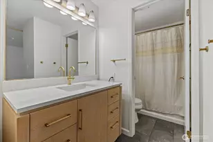 21904 56th Ave W, Mountlake Terrace, WA 98043 - Photo 20