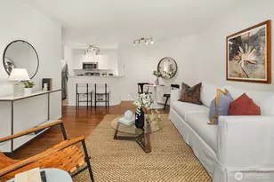323 Queen Anne Ave N, Seattle, WA 98109 - Photo 4