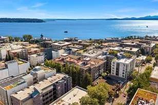323 Queen Anne Ave N, Seattle, WA 98109 - Photo 32