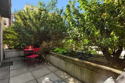 323 Queen Anne Avenue N #217, Seattle, WA 98109 - Photo 18