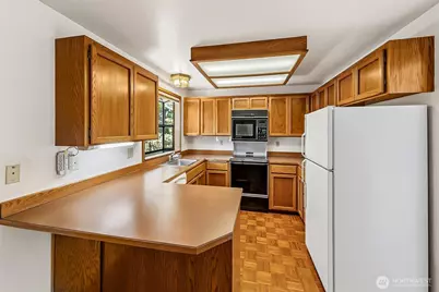 20832 88th Place W, Edmonds, WA 98026 - Photo 12