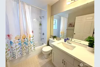 712 E Denny Way #401, Seattle, WA 98122 - Photo 16