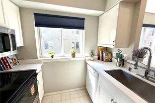712 E Denny Way, Seattle, WA 98122 - Photo 24