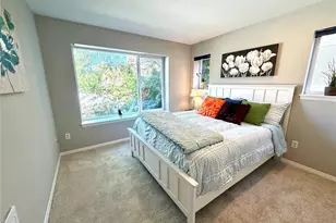 712 E Denny Way, Seattle, WA 98122 - Photo 12