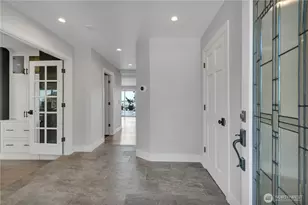 35 Silver Beach Dr, Steilacoom, WA 98388 - Photo 2