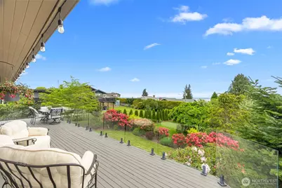 5128 Seaview Way, Everett, WA 98203 - Photo 36