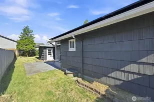 1402 Violet Meadow St S, Tacoma, WA 98444 - Photo 22