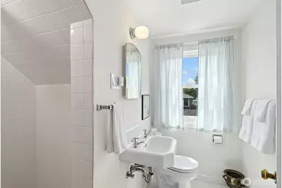 1217 S Charlestown Street, Seattle, WA 98108 - Photo 20