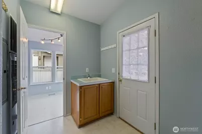 8331 15th Place SE, Lake Stevens, WA 98258 - Photo 4