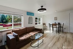 70 Tahuyeh Dr W, Bremerton, WA 98312 - Photo 6