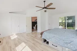 70 Tahuyeh Dr W, Bremerton, WA 98312 - Photo 22