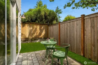8530 13th Avenue NW #B, Seattle, WA 98117 - Photo 36