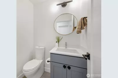 8530 13th Avenue NW #B, Seattle, WA 98117 - Photo 14
