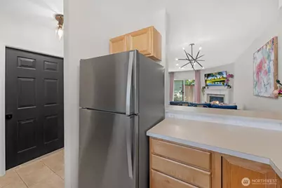 459 Queen Avenue NE #303, Renton, WA 98056 - Photo 6