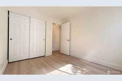 28704 18th Avenue S #V102, Federal Way, WA 98003 - Photo 14