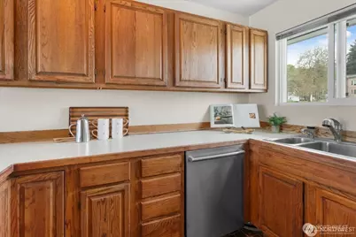 414 Lakeside Avenue S #13, Seattle, WA 98144 - Photo 20