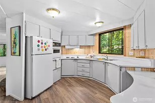 1191 Hopeful Valley Ln, Maple Falls, WA 98266 - Photo 8