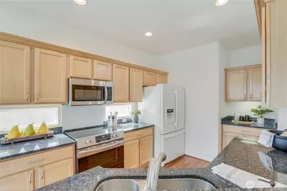 3115 SE 11th Place #1049, Renton, WA 98058 - Photo 12