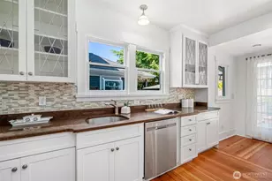 1928 9th Ave W, Seattle, WA 98119 - Photo 12