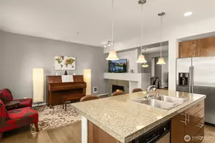 15720 Manor Way, Lynnwood, WA 98087 - Photo 6