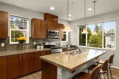 15720 Manor Way #D5, Lynnwood, WA 98087 - Photo 4