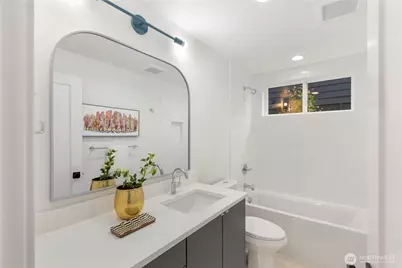 3934 B S Angeline Street, Seattle, WA 98118 - Photo 20