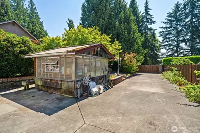706 N Huson, Tacoma, WA 98406 - Photo 36
