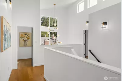 10718 15th Avenue NE, Seattle, WA 98125 - Photo 30