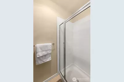 10718 15th Avenue NE, Seattle, WA 98125 - Photo 26