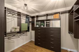 10718 15th Ave NE, Seattle, WA 98125 - Photo 22
