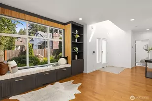 10718 15th Ave NE, Seattle, WA 98125 - Photo 8