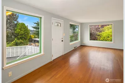 112 NW 44th Street, Seattle, WA 98107 - Photo 6