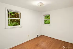 112 NW 44th St, Seattle, WA 98107 - Photo 18