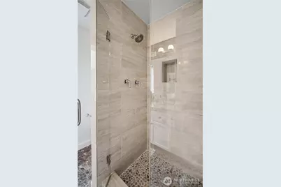 908 Hiawatha Place S #B, Seattle, WA 98144 - Photo 28