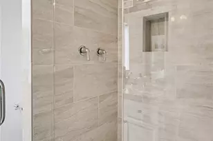 908 Hiawatha Pl S, Seattle, WA 98144 - Photo 28